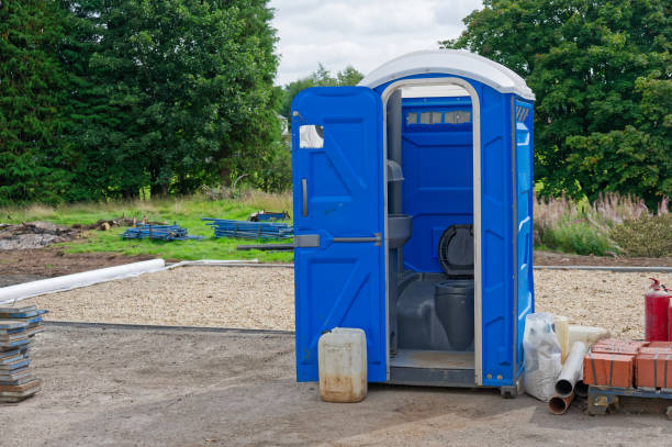 Best Deluxe Portable Toilet Rental  in Newton, MS